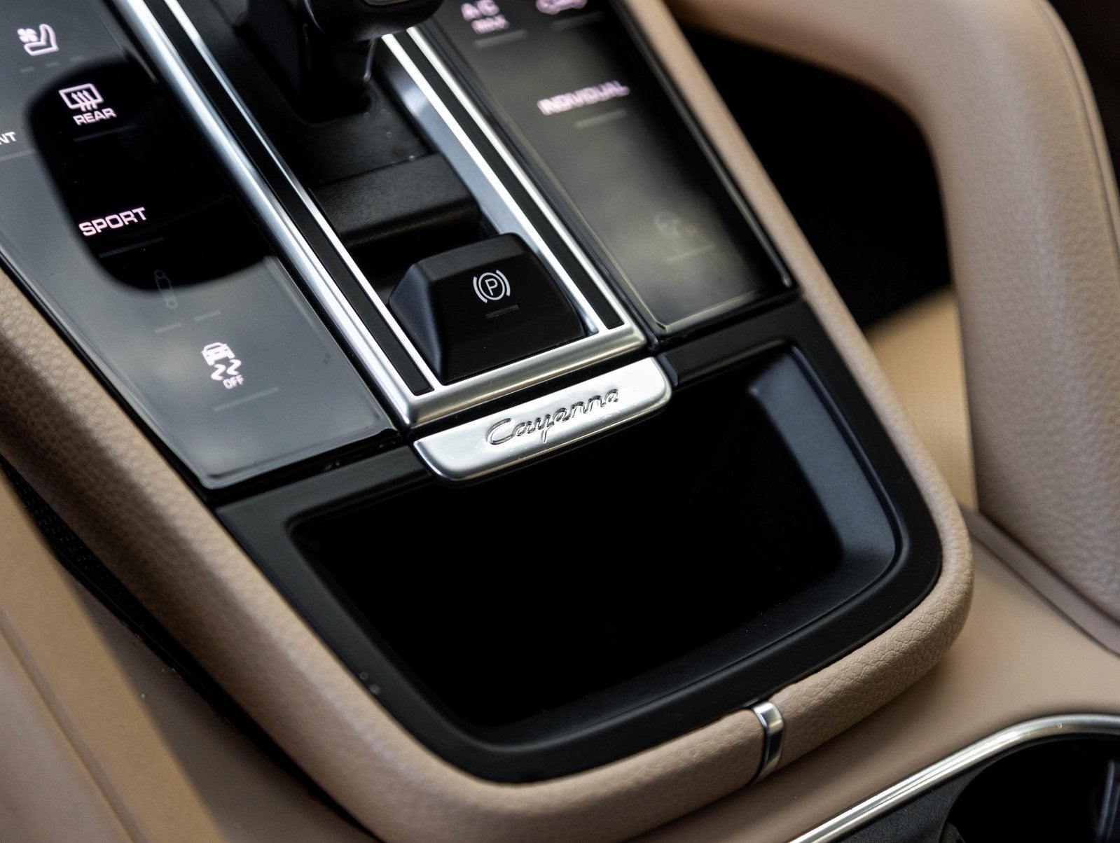 2020 Porsche Cayenne Cayenne