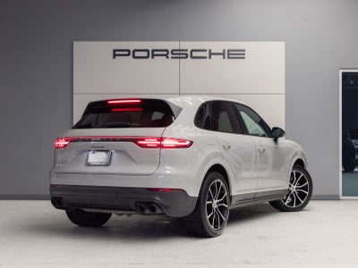 2023 Porsche Cayenne Platinum Edition
