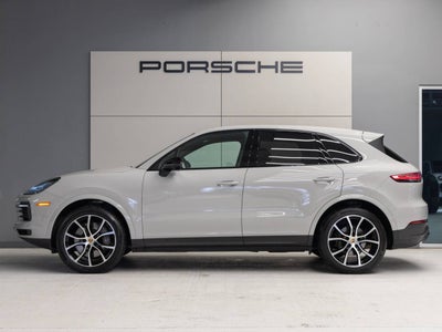 2023 Porsche Cayenne Platinum Edition