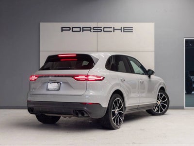 2023 Porsche Cayenne Platinum Edition