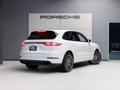 2023 Porsche Cayenne Cayenne Platinum Edition (MY23)