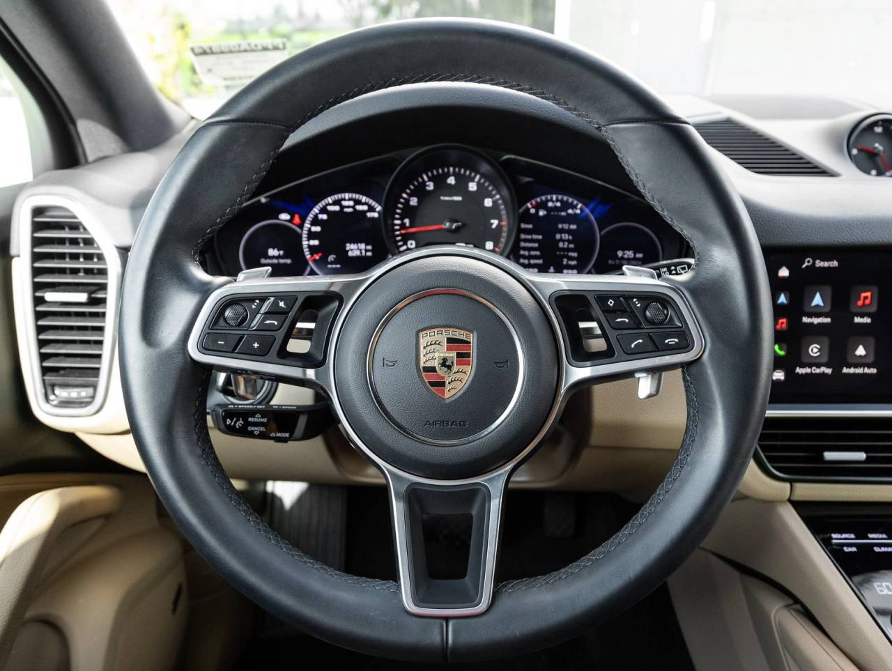 2023 Porsche Cayenne Cayenne Platinum Edition (MY23)