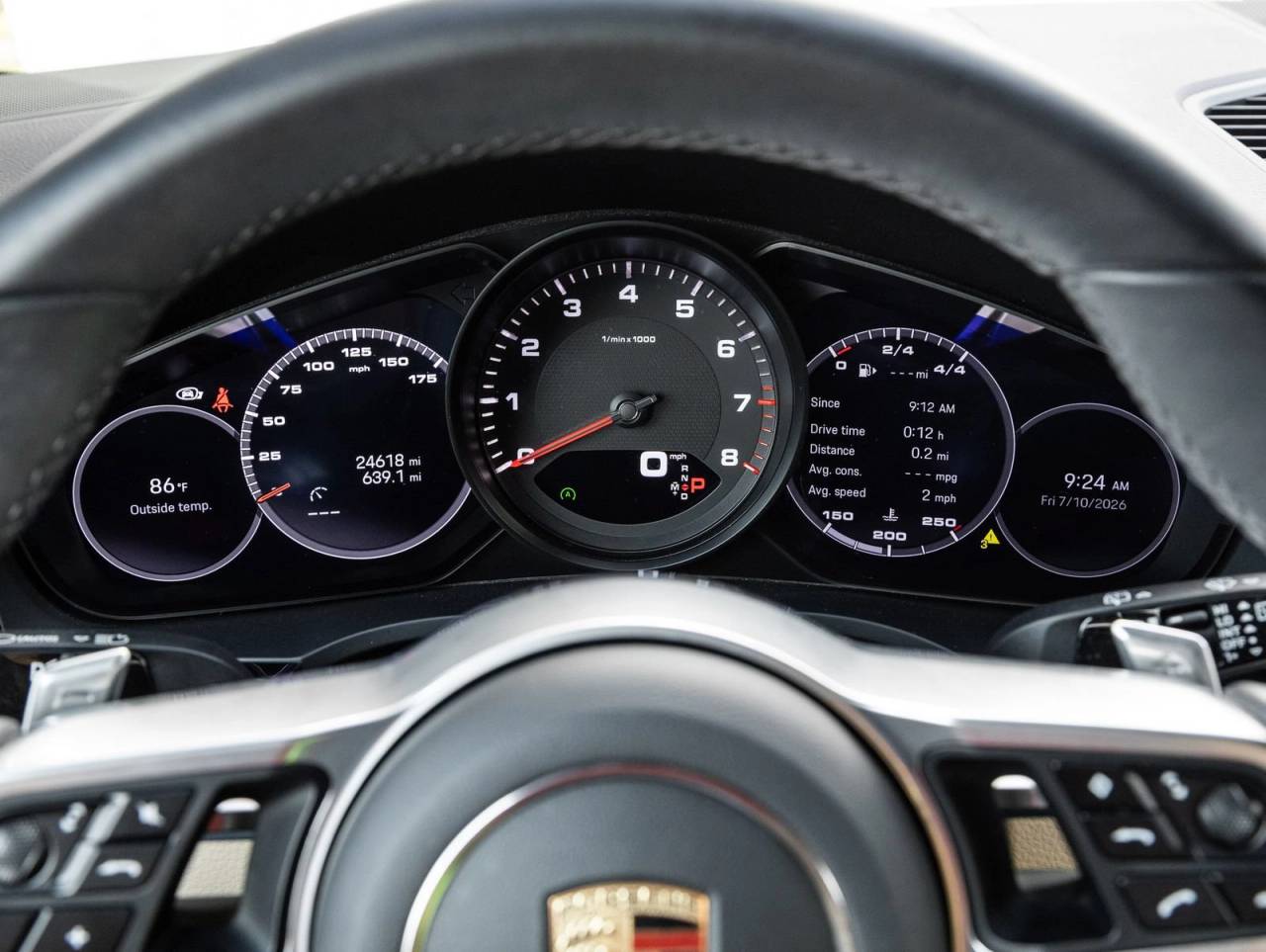 2023 Porsche Cayenne Cayenne Platinum Edition (MY23)