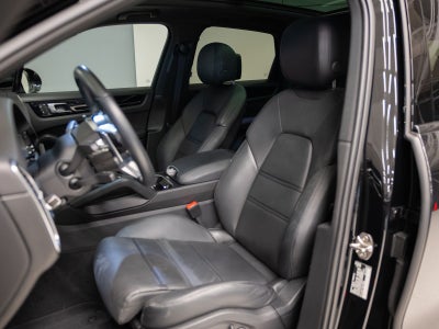 2023 Porsche Cayenne Cayenne (MY23)