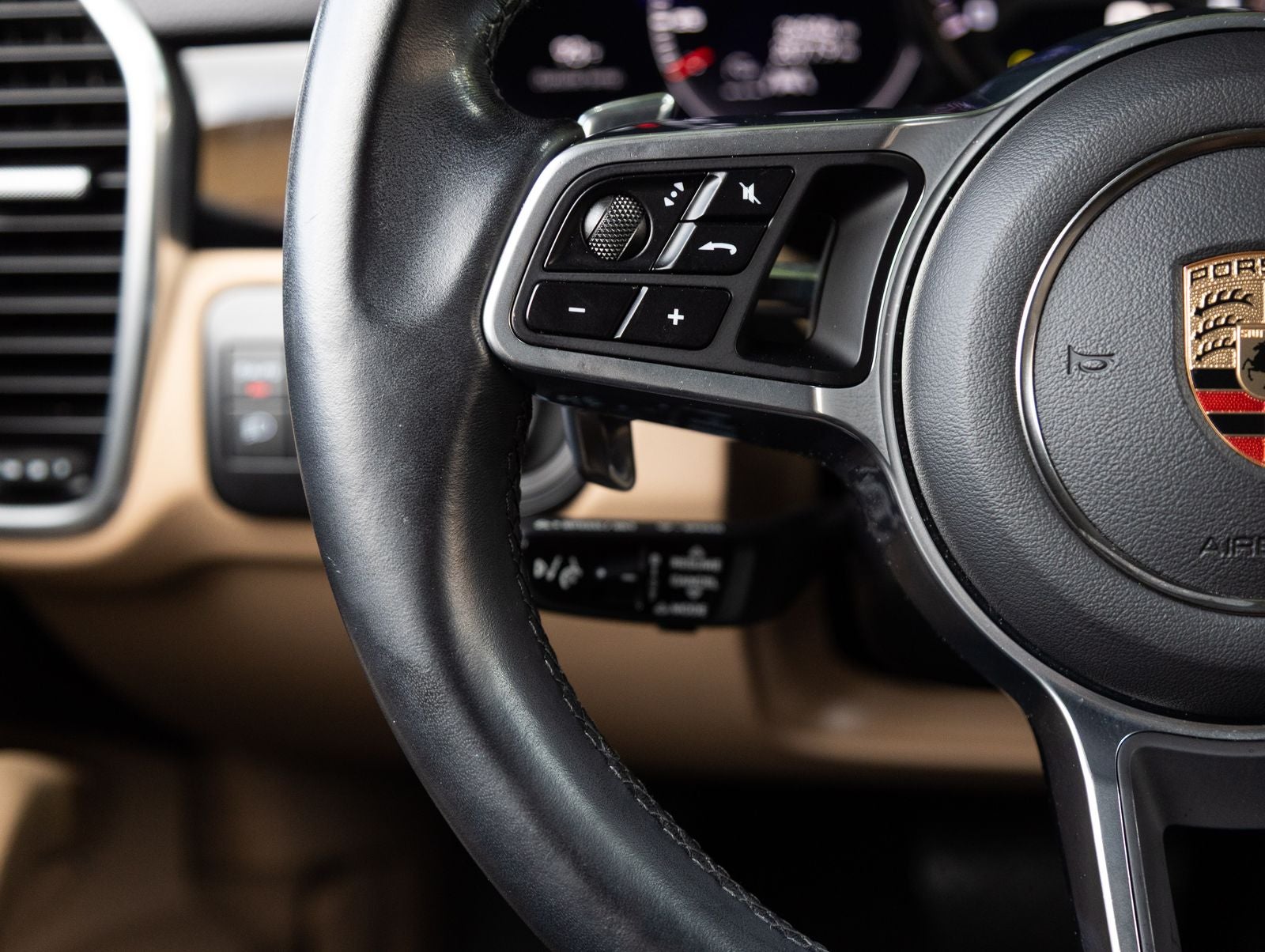 2023 Porsche Cayenne Cayenne (MY23)