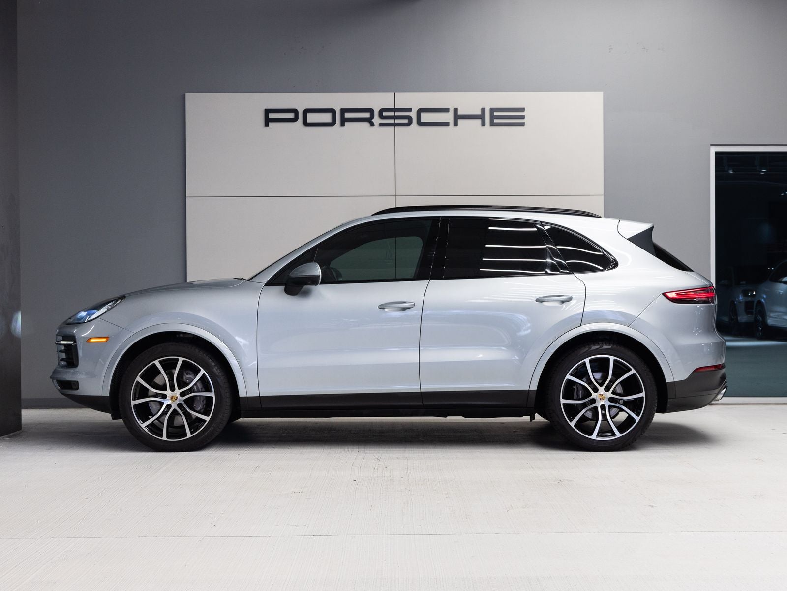 2023 Porsche Cayenne Cayenne (MY23)