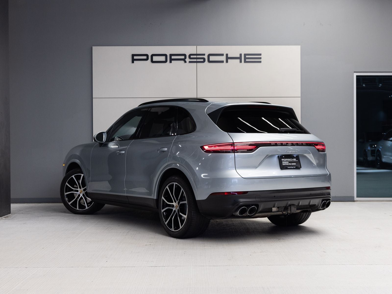 2023 Porsche Cayenne Cayenne (MY23)