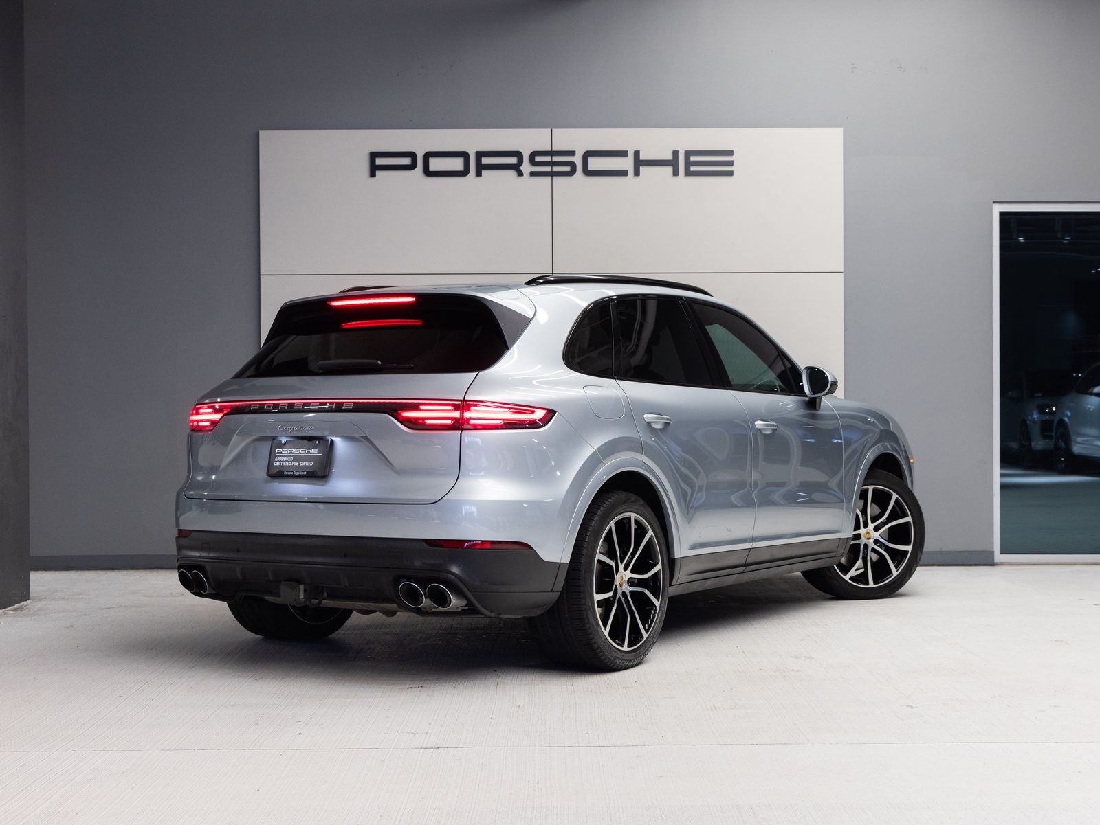 2023 Porsche Cayenne Cayenne (MY23)