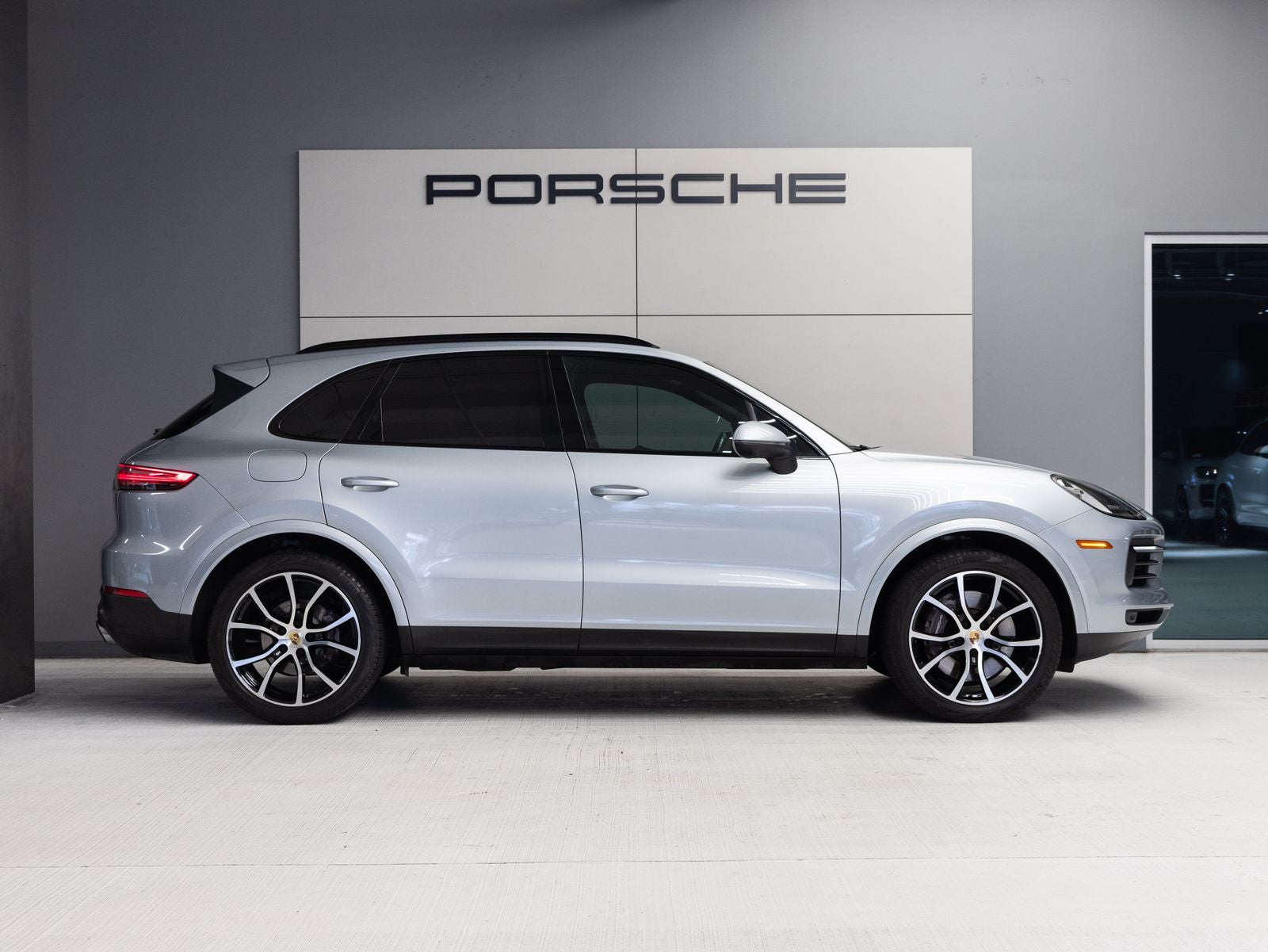 2023 Porsche Cayenne Cayenne (MY23)