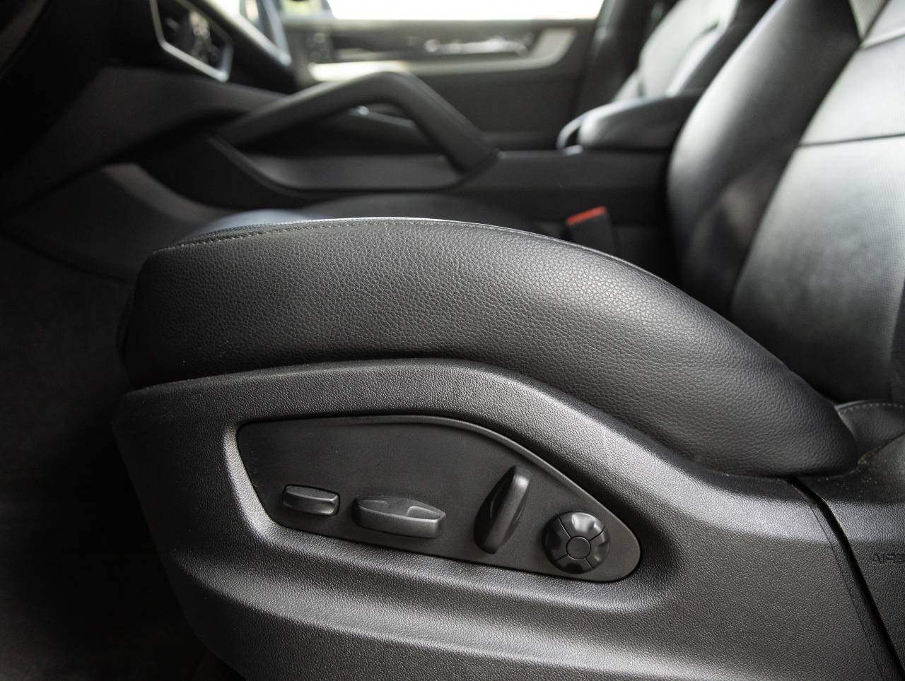2024 Porsche Cayenne Cayenne