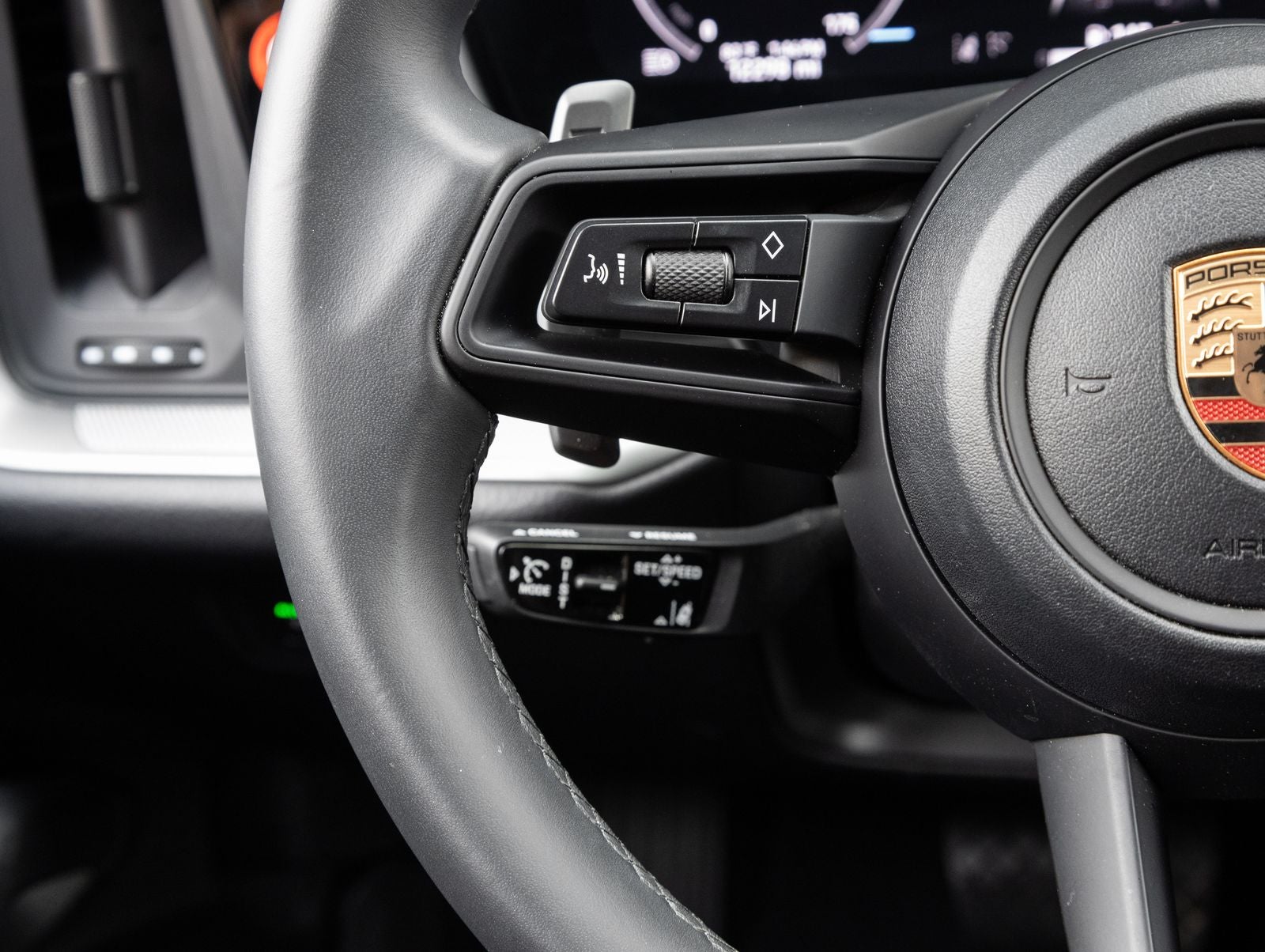 2025 Porsche Cayenne Cayenne