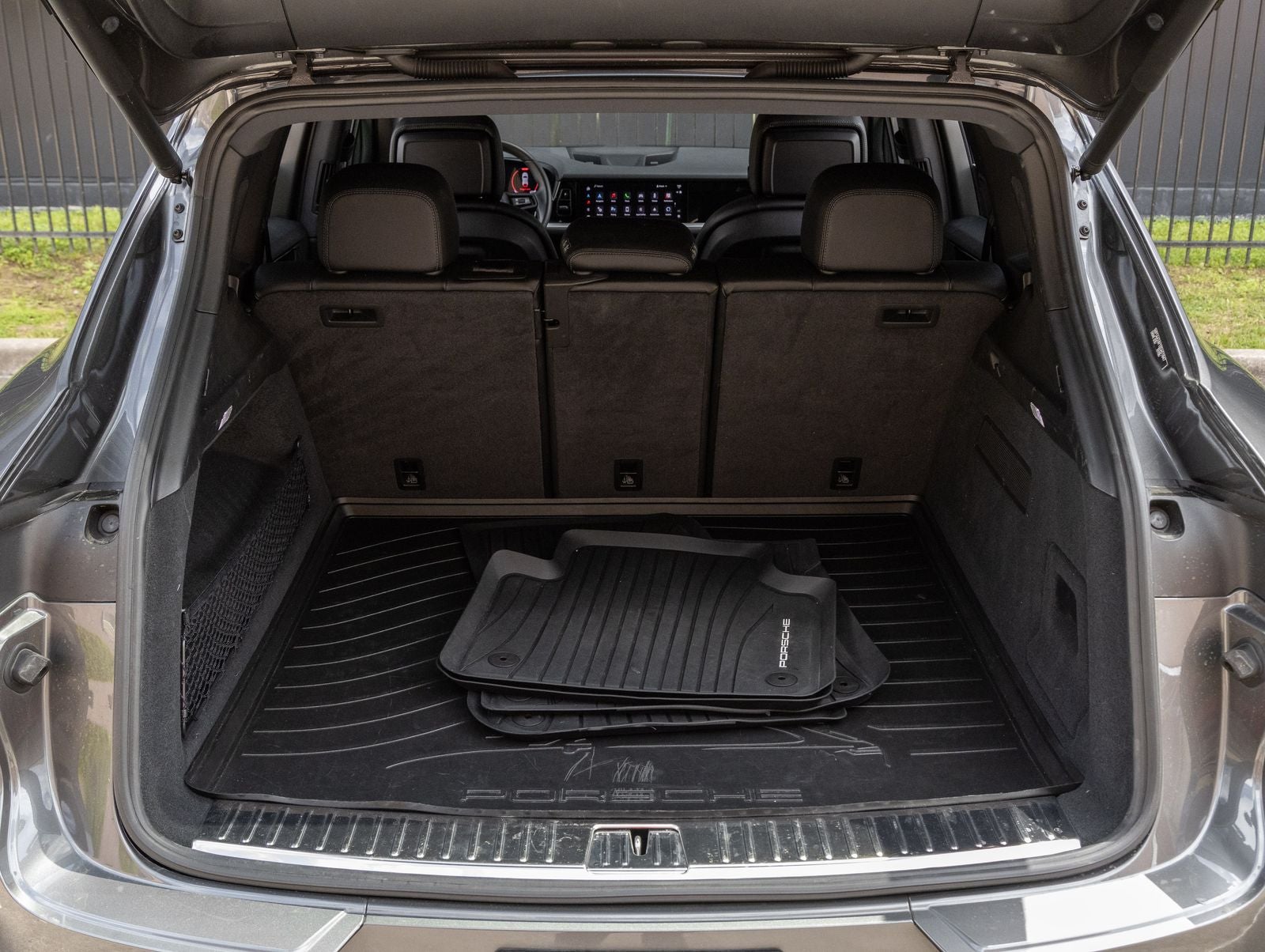 2025 Porsche Cayenne Cayenne