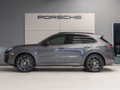 2025 Porsche Cayenne Cayenne