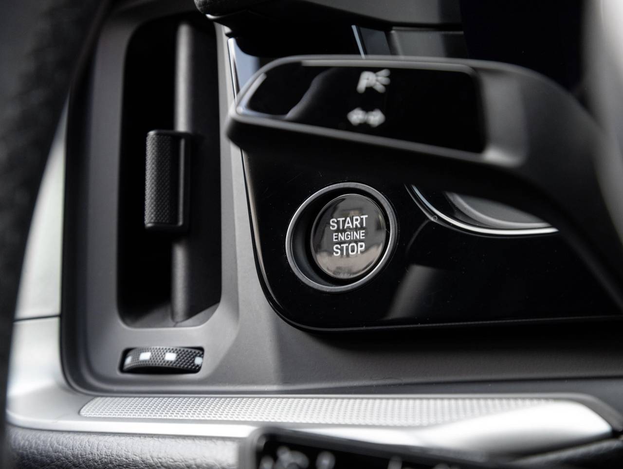 2025 Porsche Cayenne Cayenne