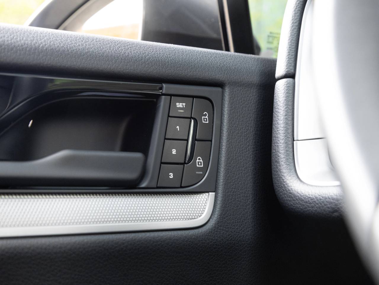 2025 Porsche Cayenne Cayenne