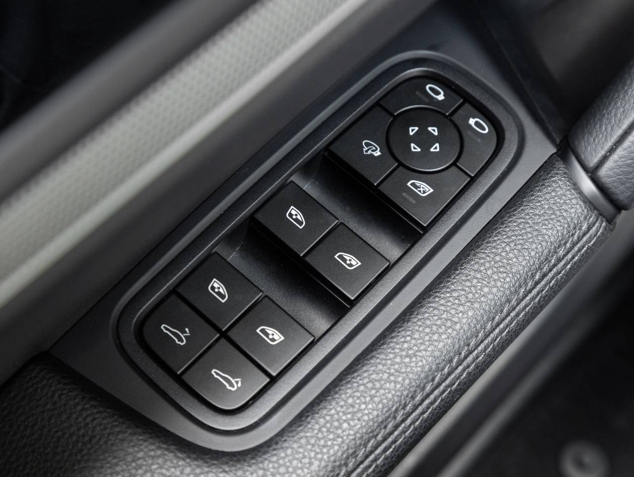 2025 Porsche Cayenne Cayenne