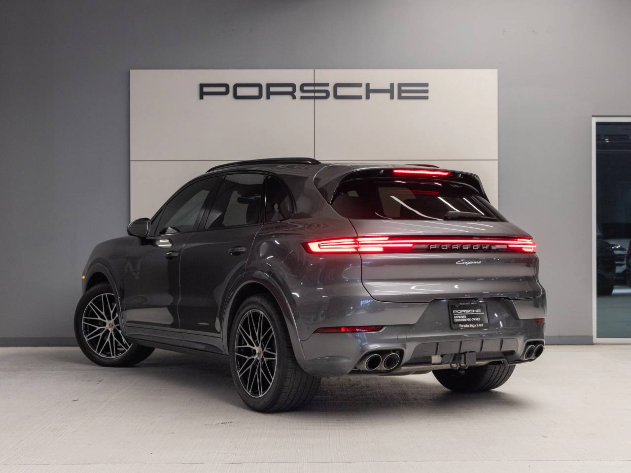 2025 Porsche Cayenne Cayenne
