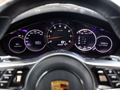 2023 Porsche Cayenne Cayenne Platinum Edition (MY23)