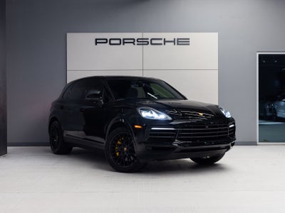 2023 Porsche Cayenne Cayenne Platinum Edition (MY23)