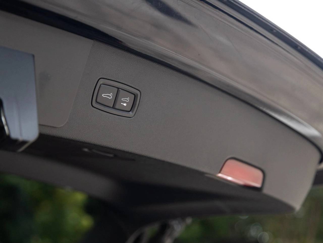 2023 Porsche Cayenne Cayenne Platinum Edition (MY23)