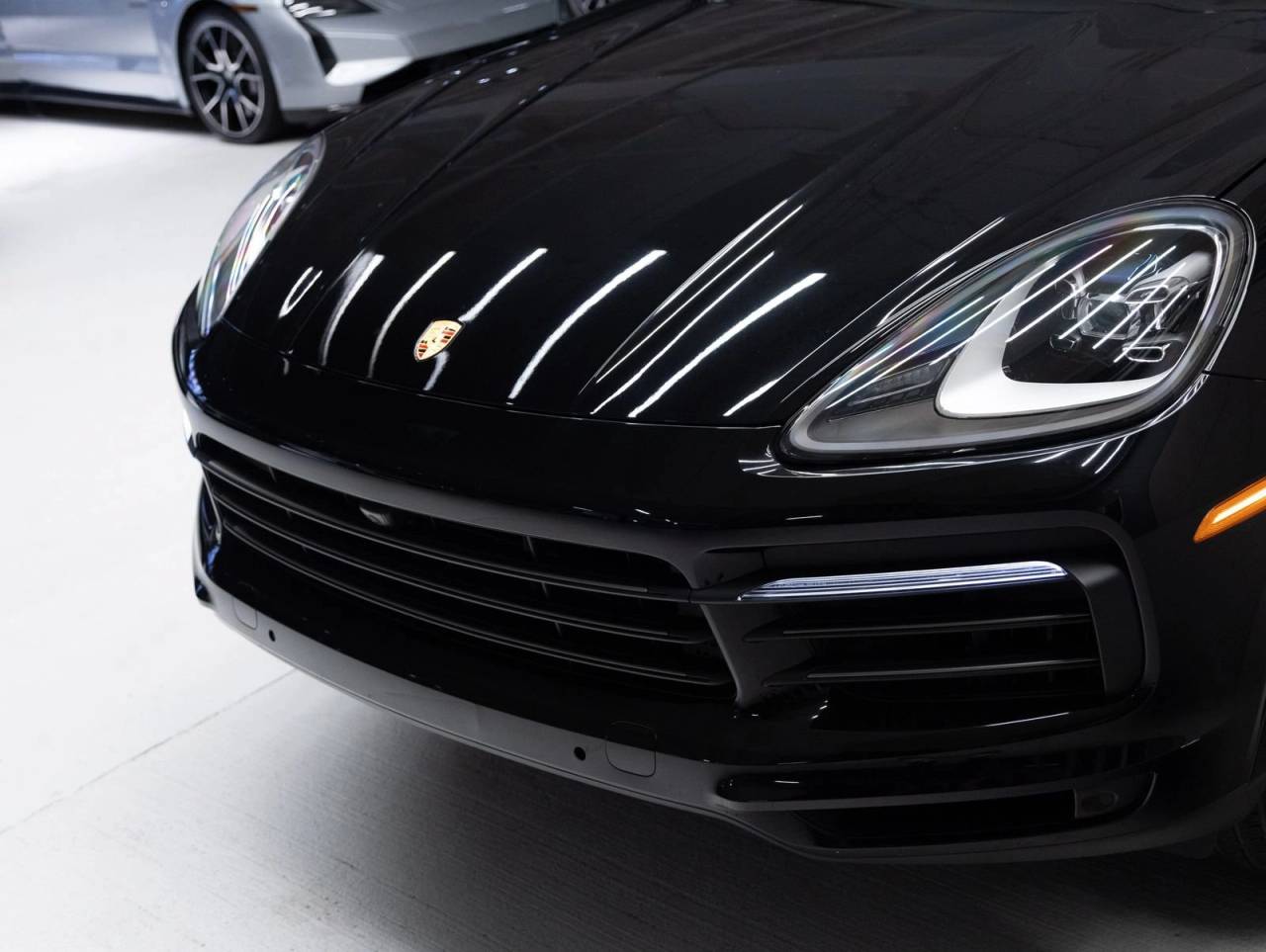 2023 Porsche Cayenne Cayenne Platinum Edition (MY23)