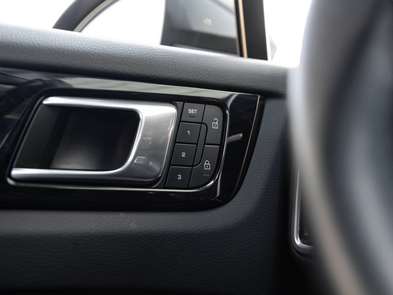 2023 Porsche Cayenne Cayenne (MY23)