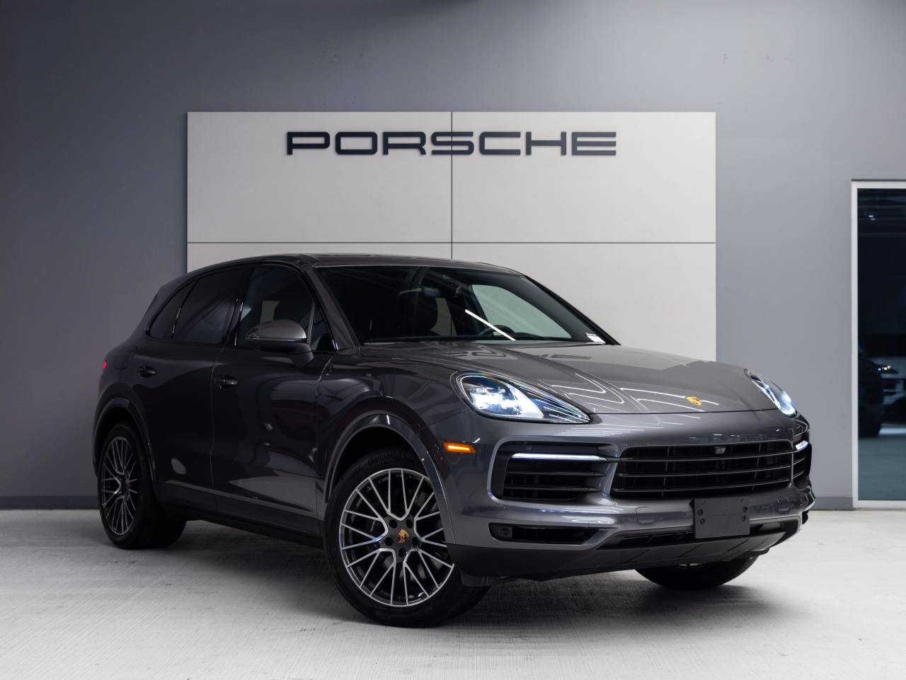 2023 Porsche Cayenne Cayenne (MY23)