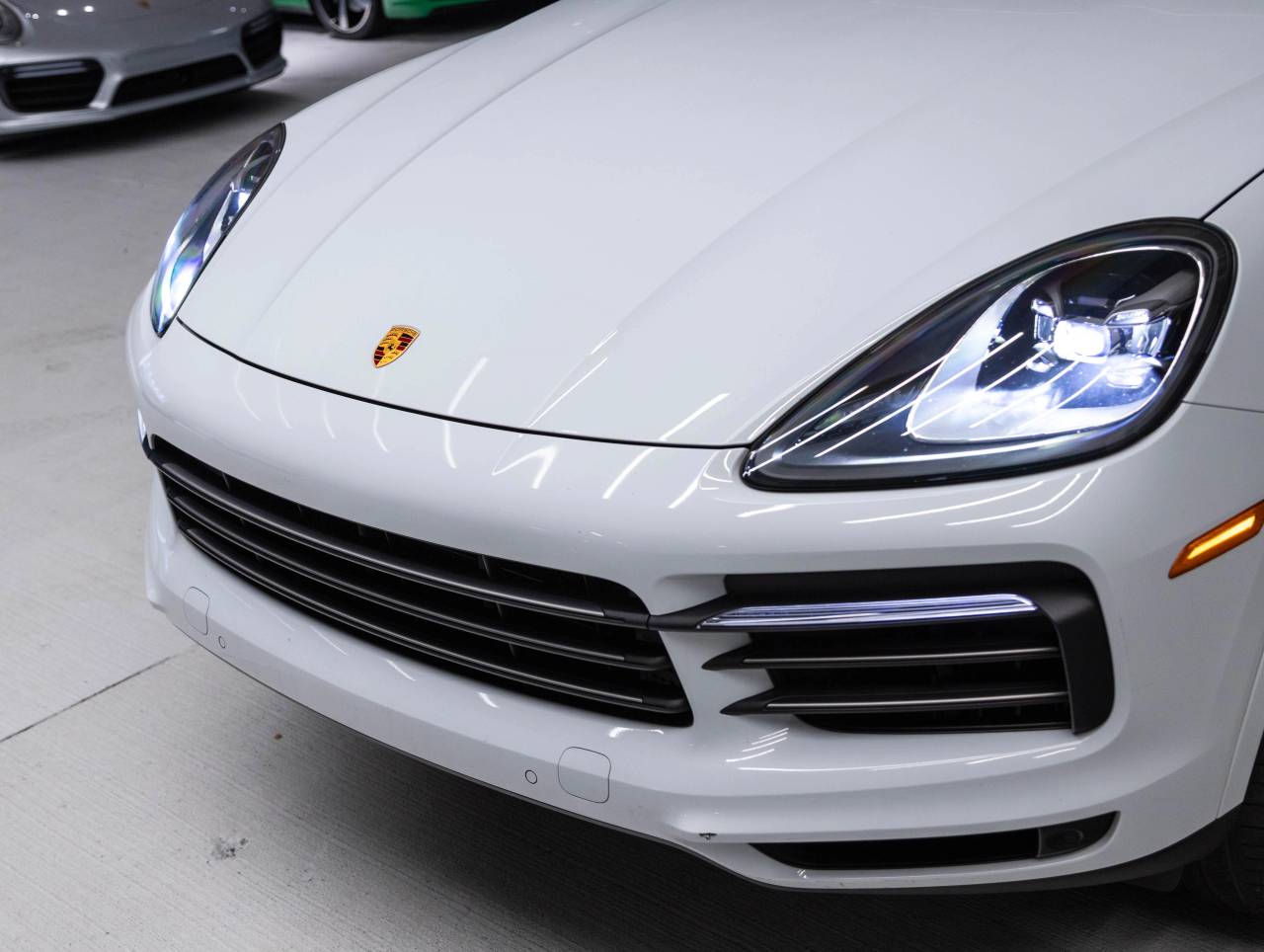 2023 Porsche Cayenne Cayenne Platinum Edition (MY23)