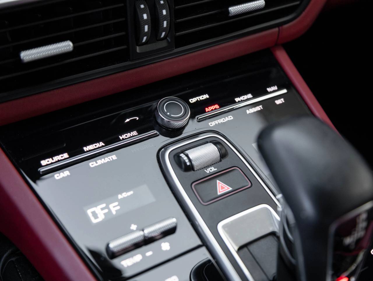 2023 Porsche Cayenne Cayenne Platinum Edition (MY23)