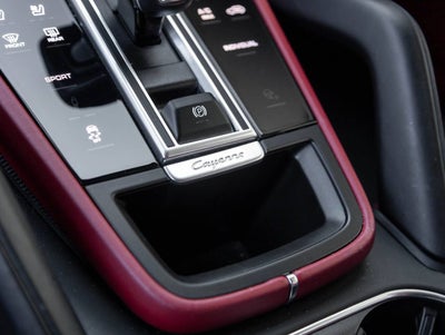 2023 Porsche Cayenne Cayenne Platinum Edition (MY23)