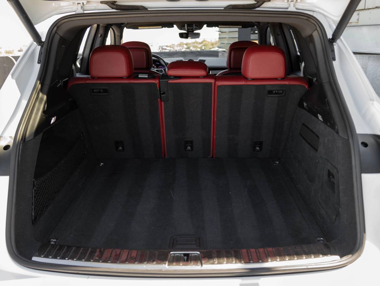 2023 Porsche Cayenne Cayenne Platinum Edition (MY23)