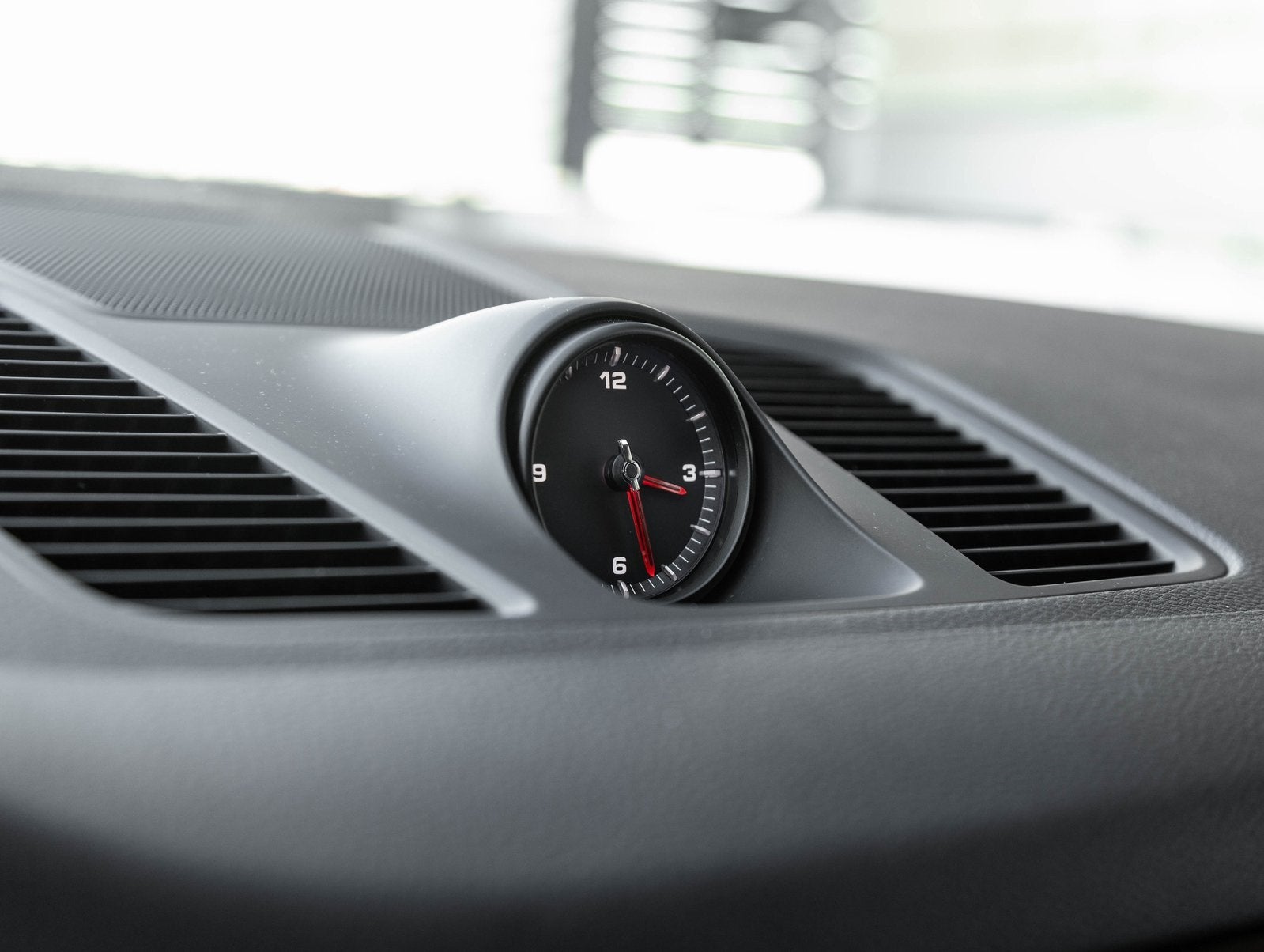 2023 Porsche Cayenne Cayenne Platinum Edition (MY23)