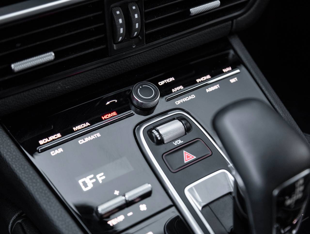 2023 Porsche Cayenne Cayenne Platinum Edition (MY23)