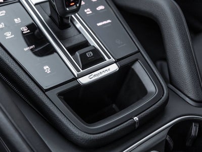 2023 Porsche Cayenne Cayenne Platinum Edition (MY23)