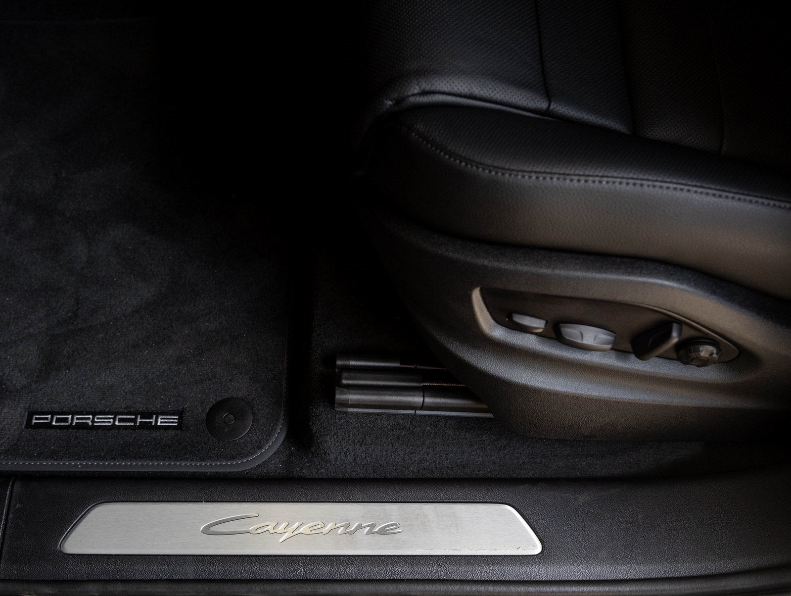 2025 Porsche Cayenne Cayenne