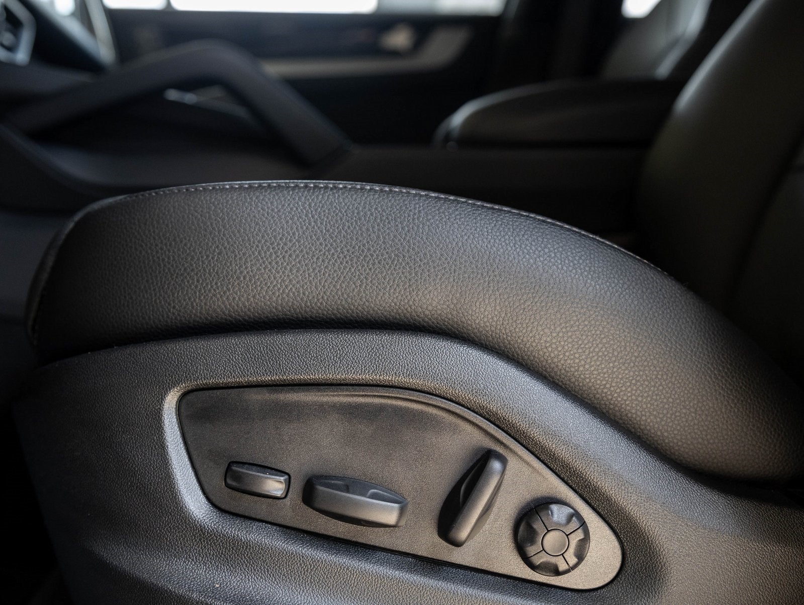 2025 Porsche Cayenne Cayenne