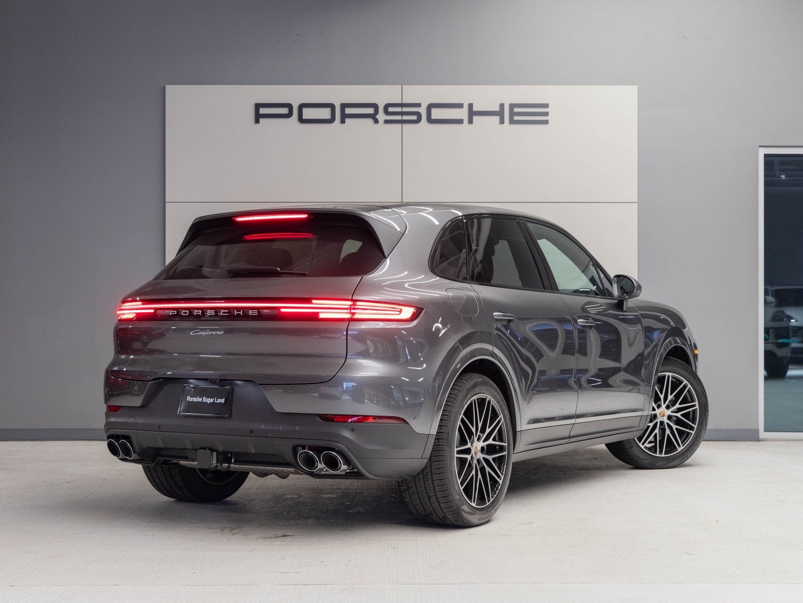 2025 Porsche Cayenne Cayenne