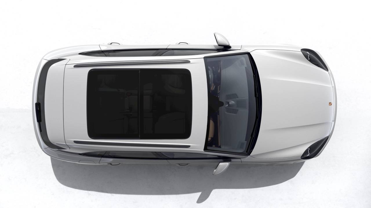 2023 Porsche Cayenne Platinum Edition
