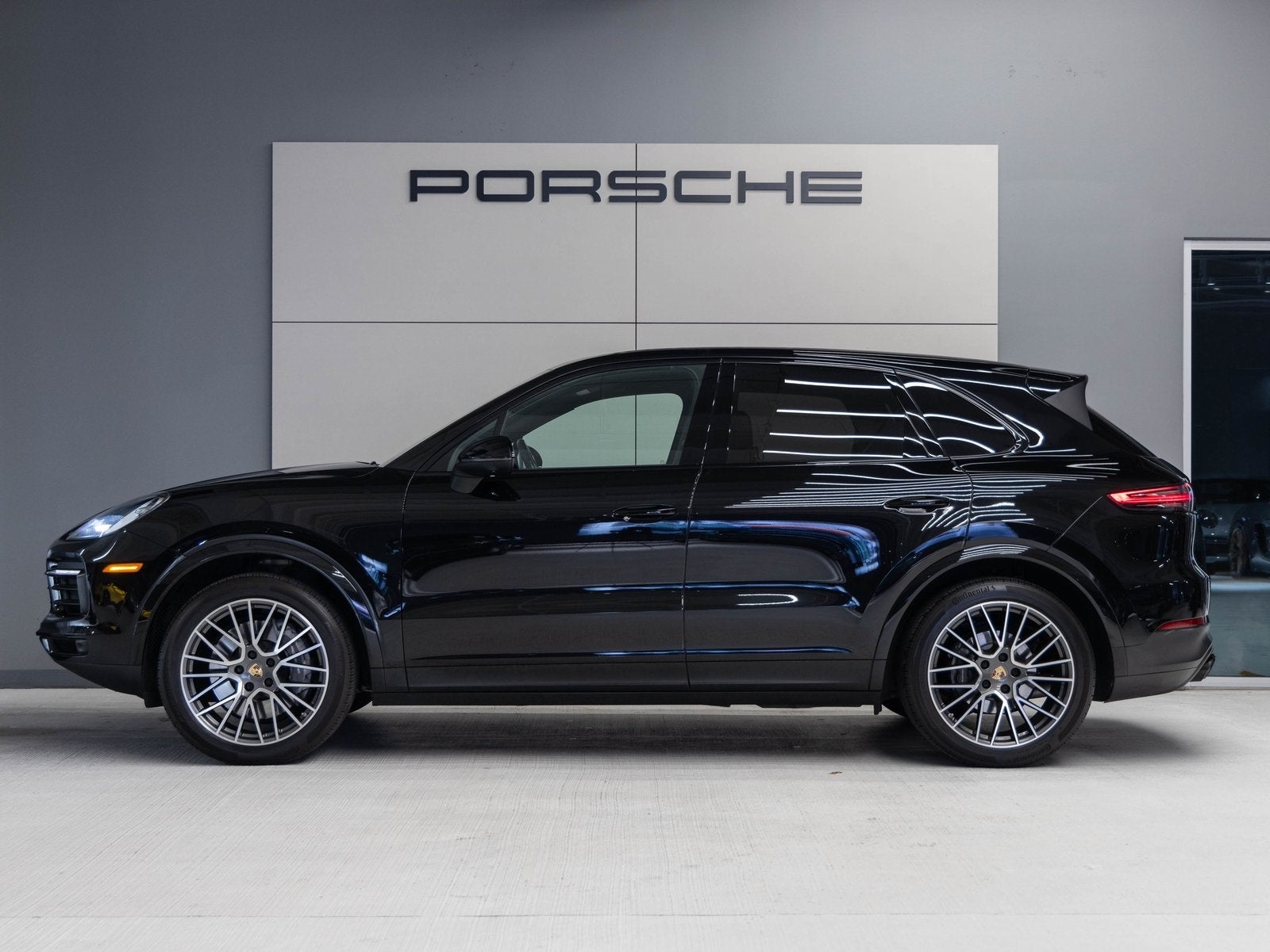 2023 Porsche Cayenne Cayenne (MY23)