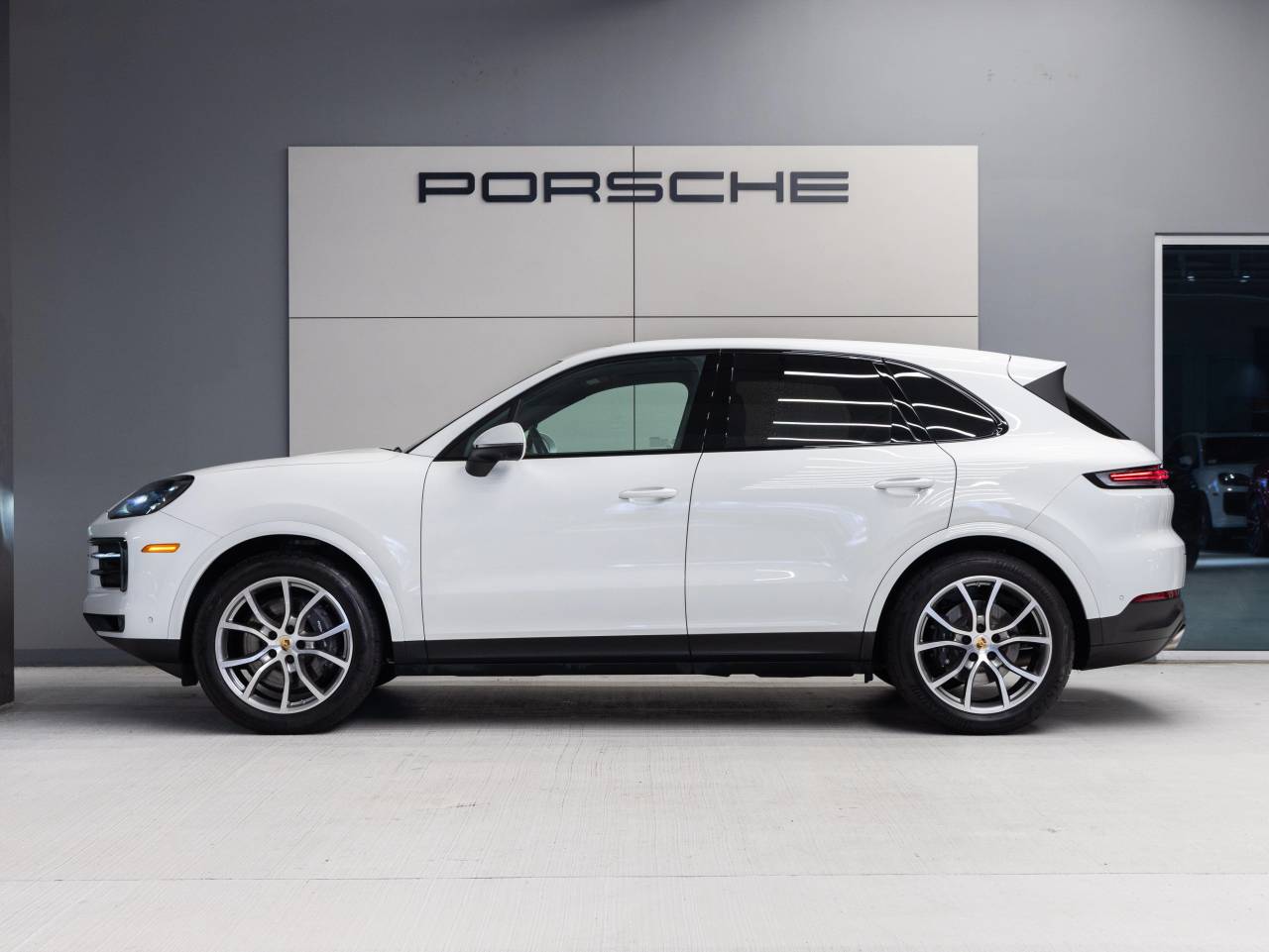 2024 Porsche Cayenne Cayenne (MY24)