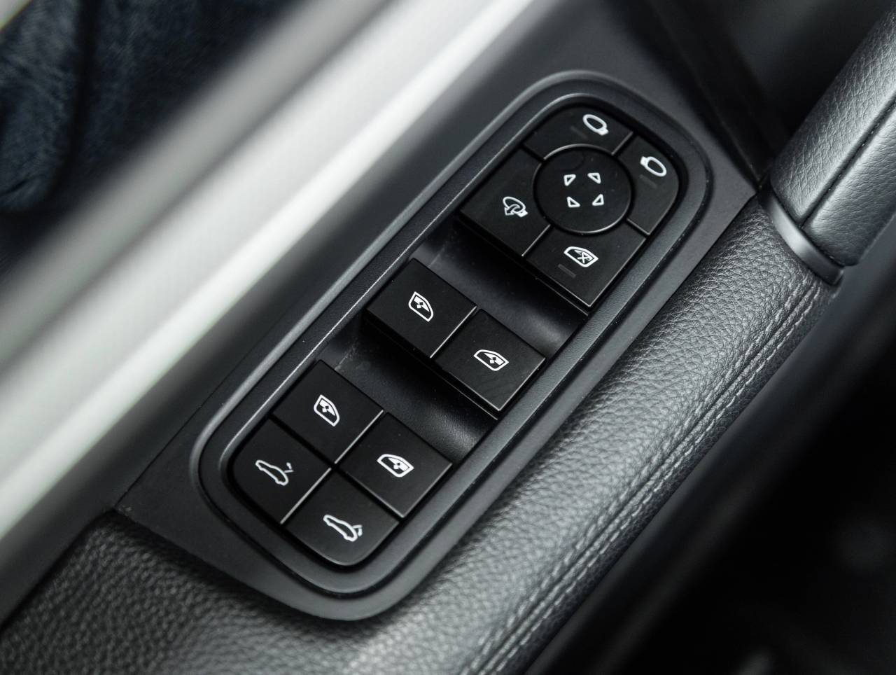 2024 Porsche Cayenne Cayenne (MY24)