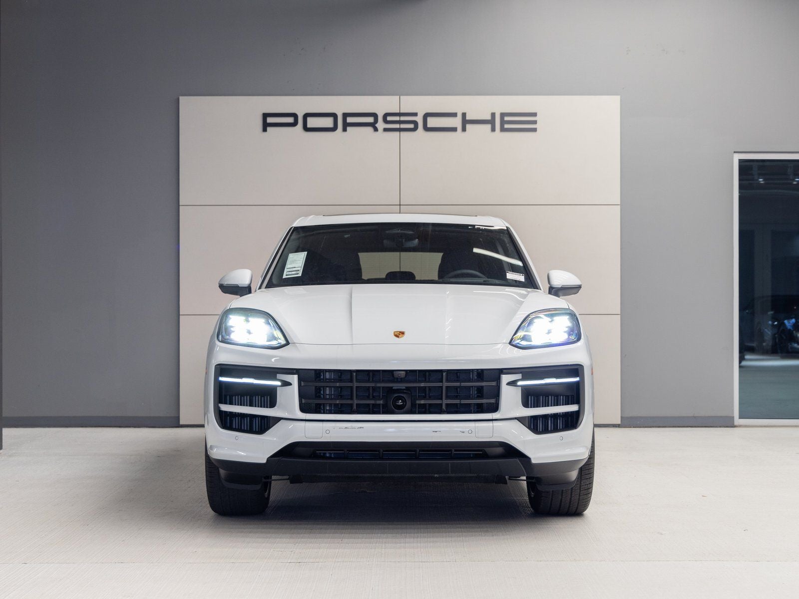 2026 Porsche Cayenne AWD