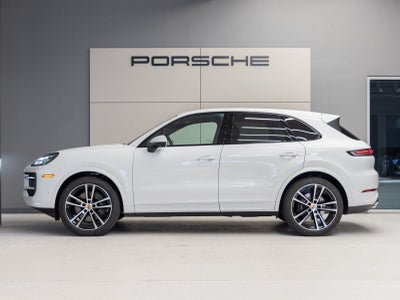 2026 Porsche Cayenne AWD