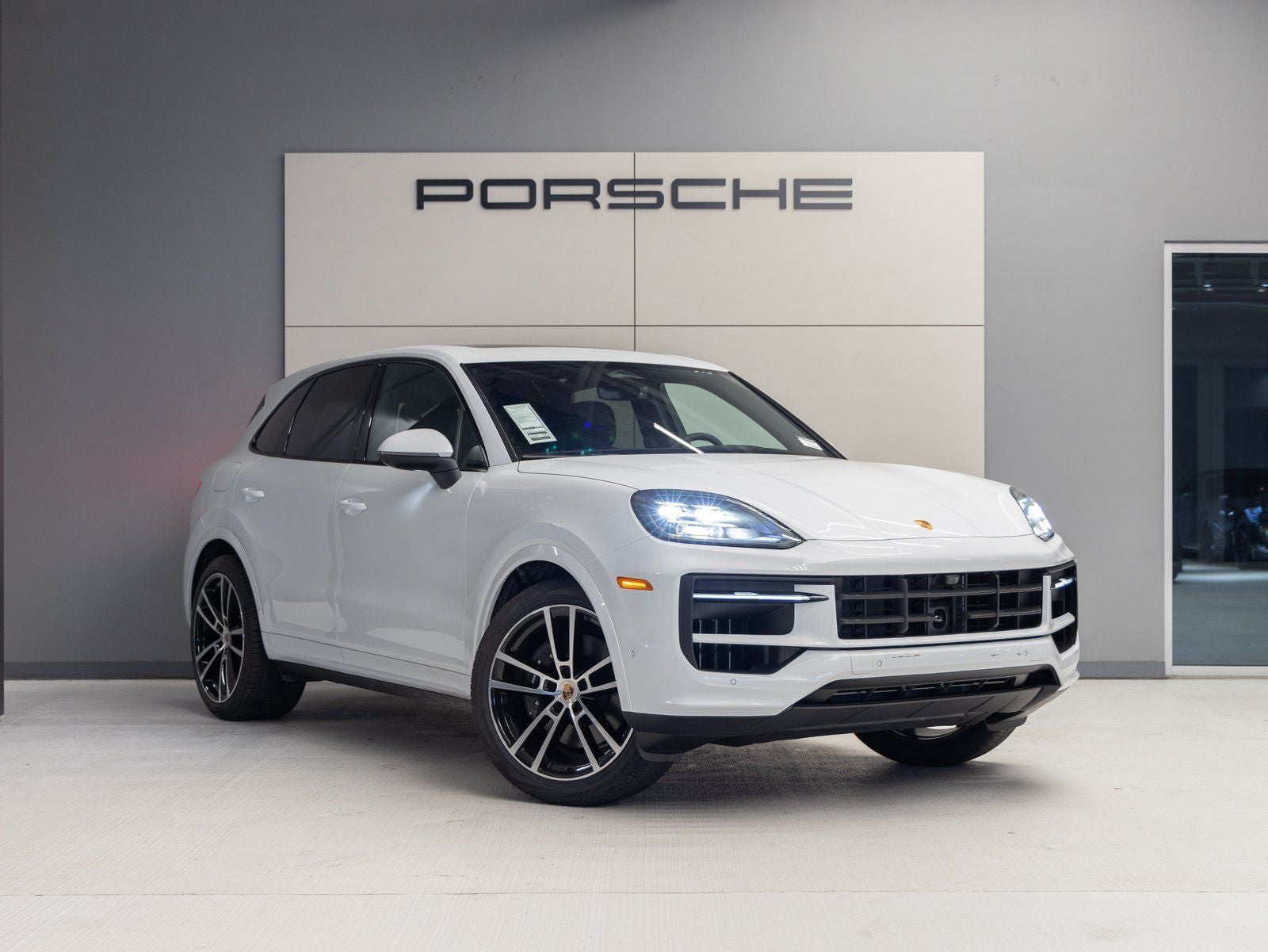 2026 Porsche Cayenne AWD