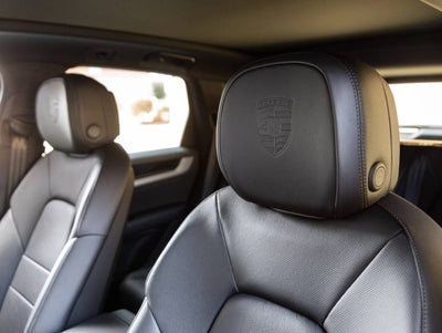 2026 Porsche Cayenne AWD