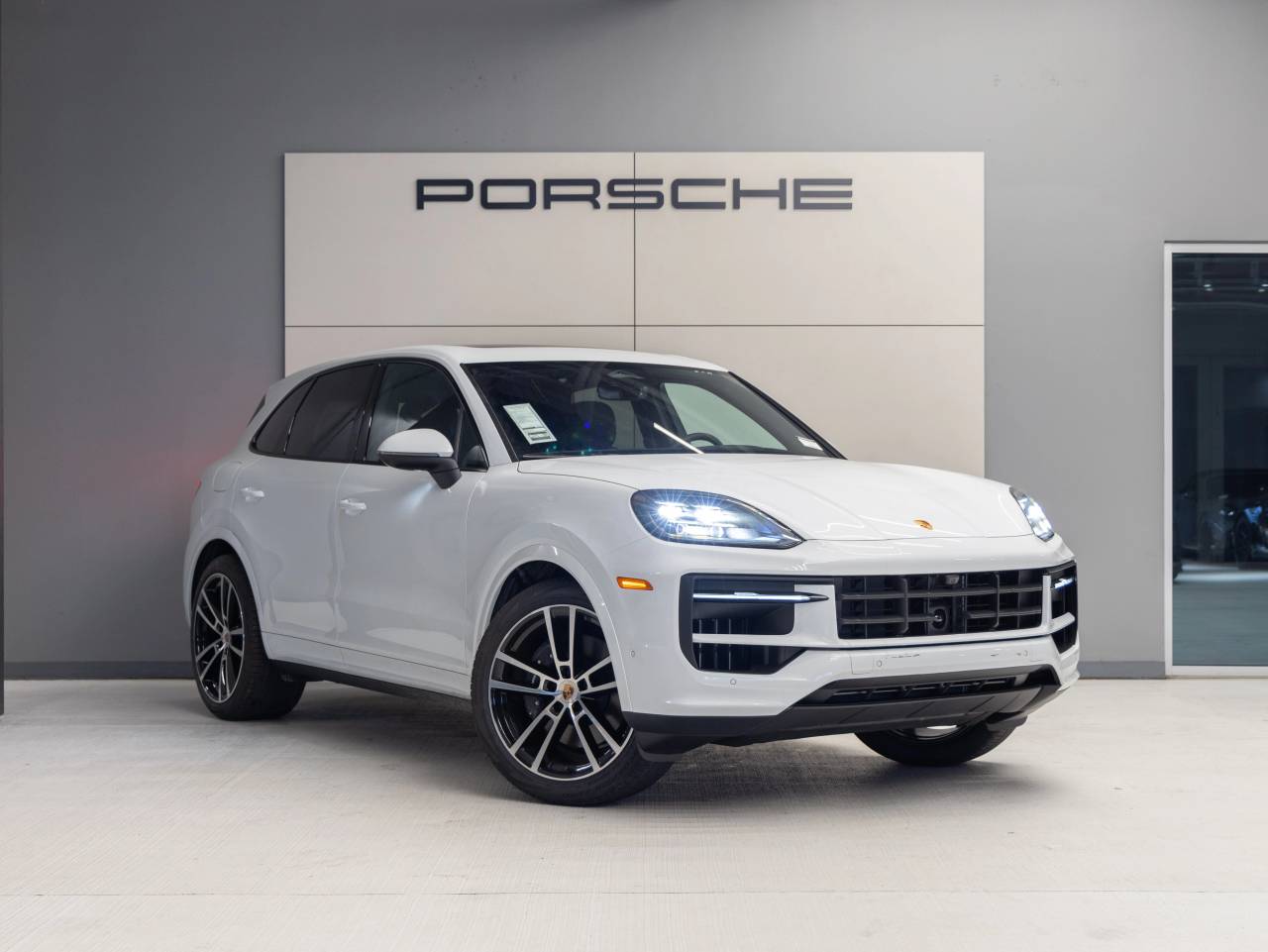 2026 Porsche Cayenne AWD