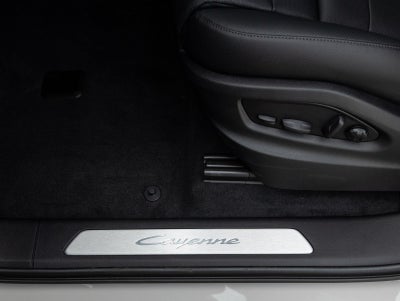 2026 Porsche Cayenne AWD