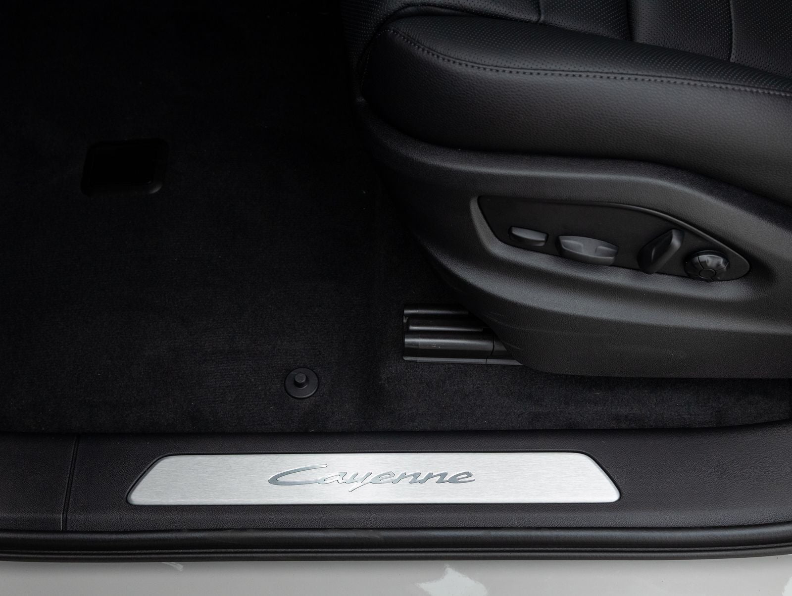 2026 Porsche Cayenne AWD