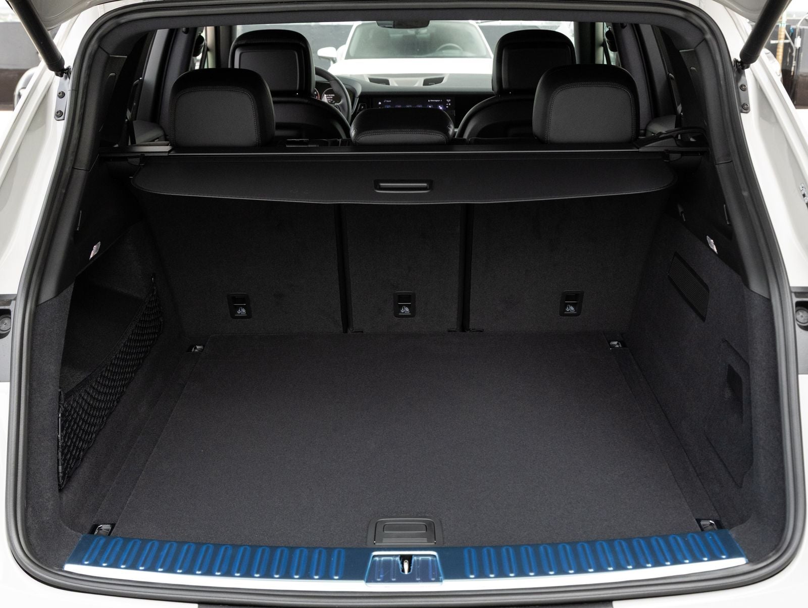 2026 Porsche Cayenne AWD