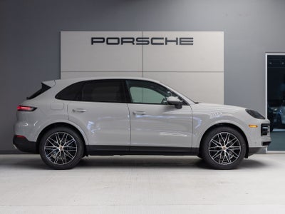 2026 Porsche Cayenne AWD